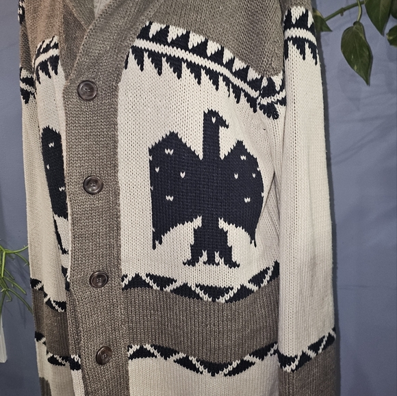 Eagle cardigan sweater - Picture 2 of 6